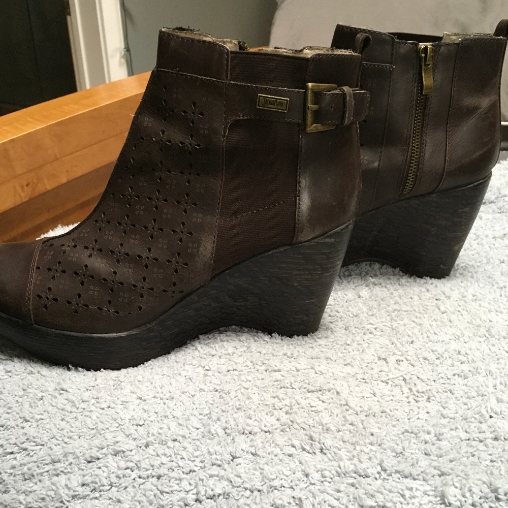 Jambu Sport wedge boots